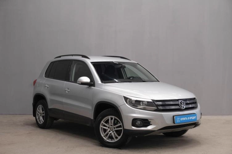 Volkswagen Tiguan 1 из 6