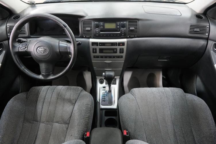 Toyota Corolla 13 из 21