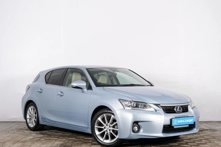 Lexus CT 1 из 5