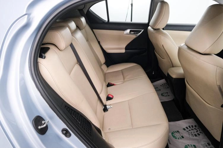 Lexus CT 22 из 24