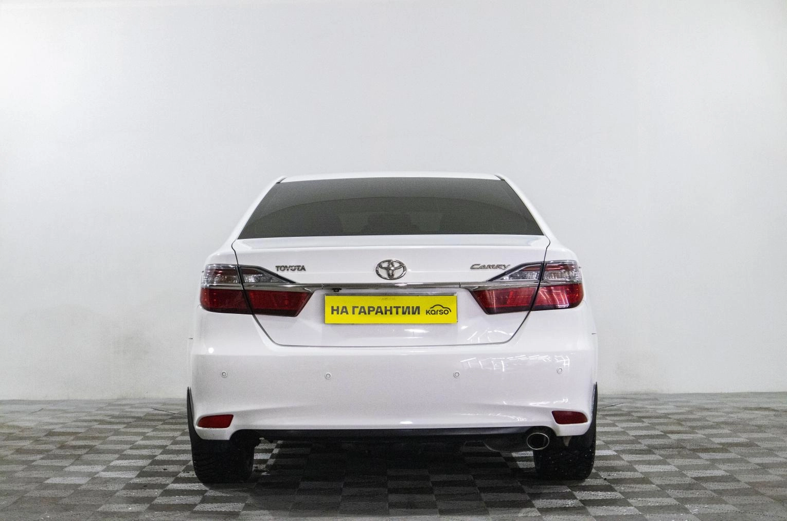 Toyota Camry 5 из 20