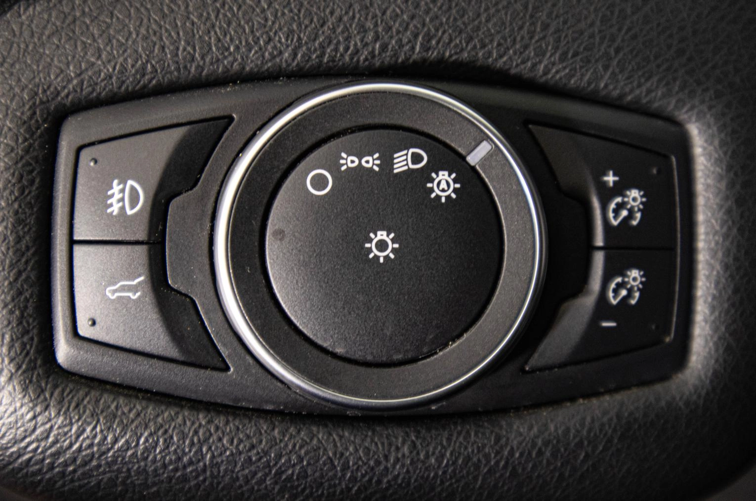 Ford Escape 21 из 24