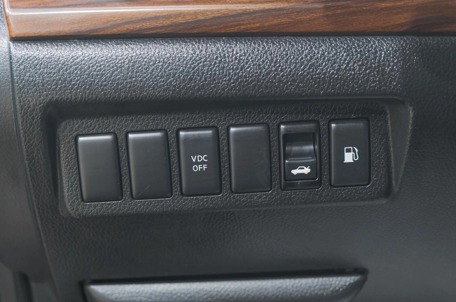 Nissan Teana 19 из 26