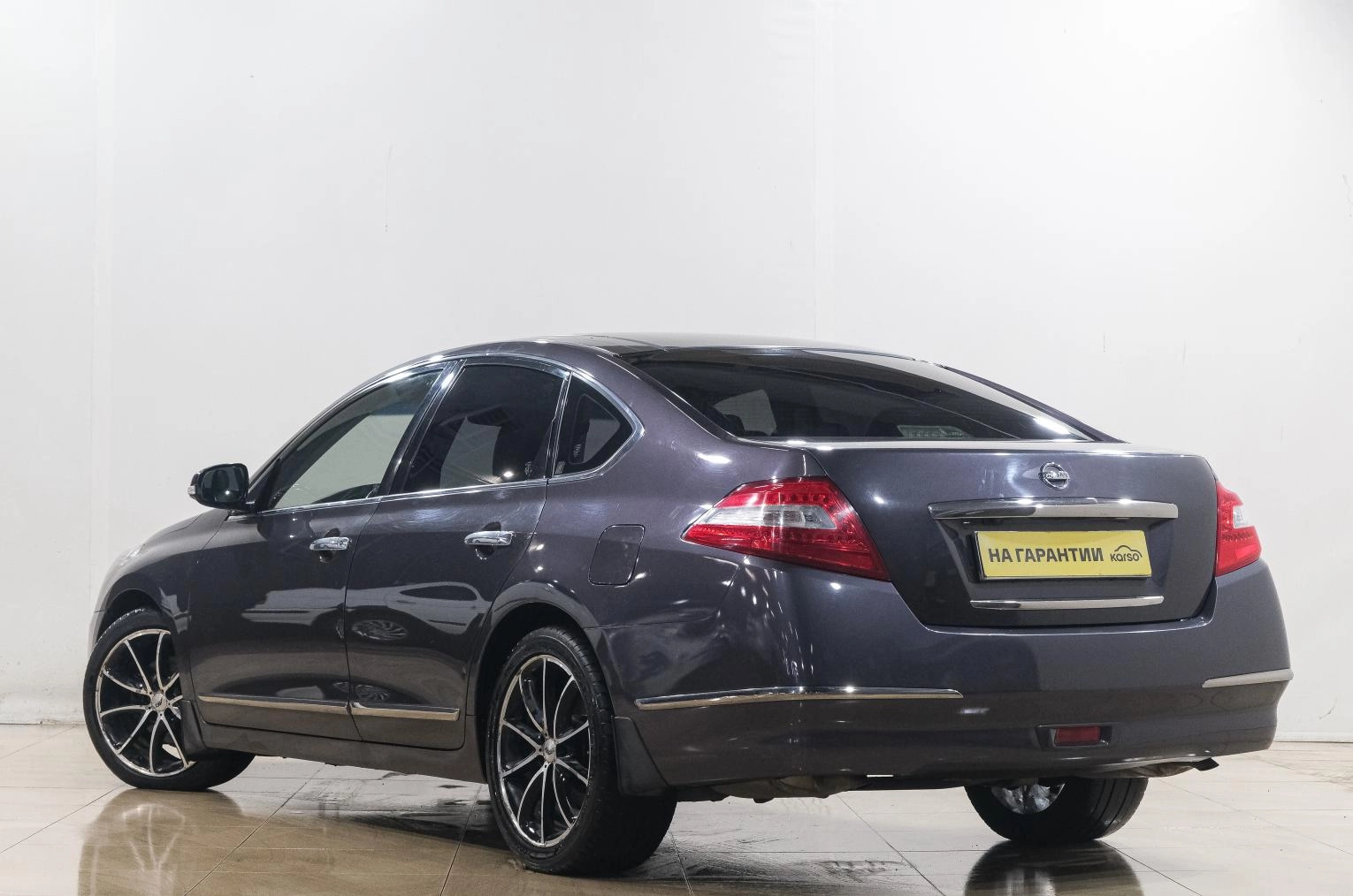 Nissan Teana 4 из 26