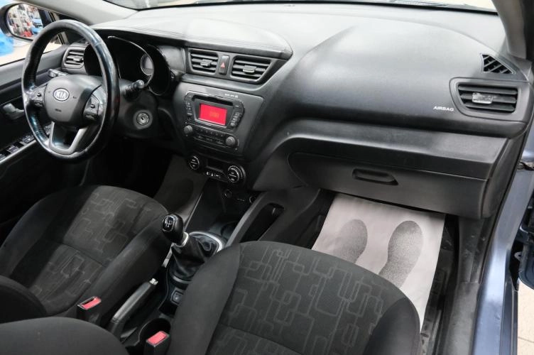 KIA Rio 4 из 5
