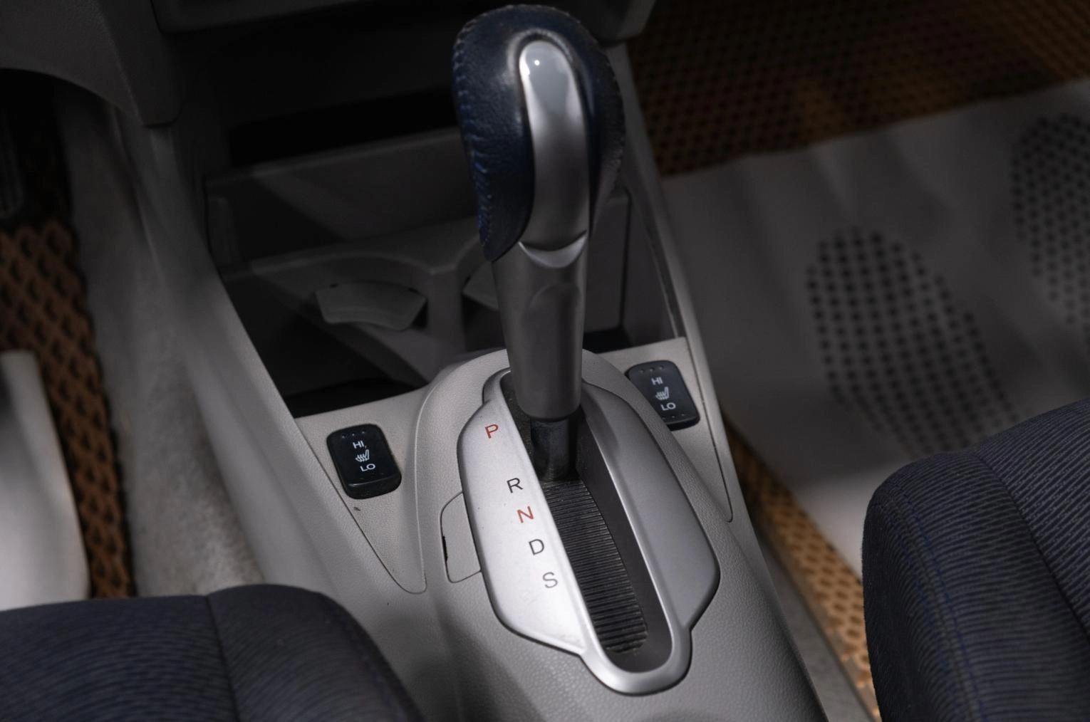 Honda Insight 17 из 20