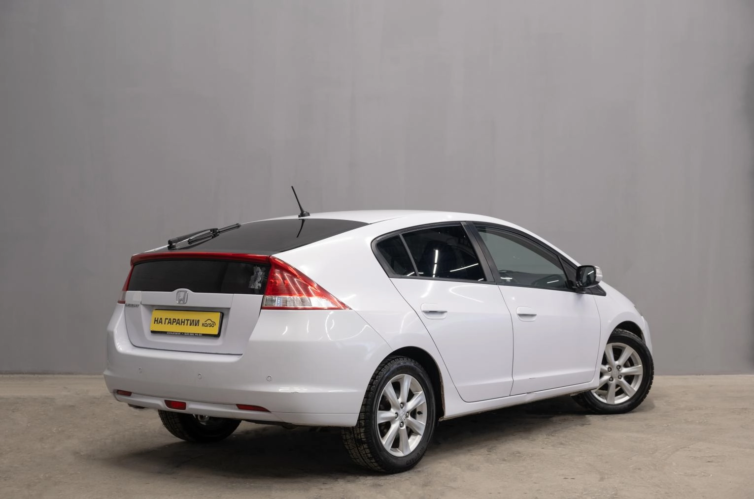 Honda Insight 6 из 20