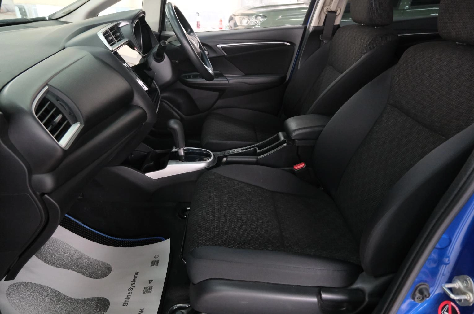 Honda Fit 19 из 22