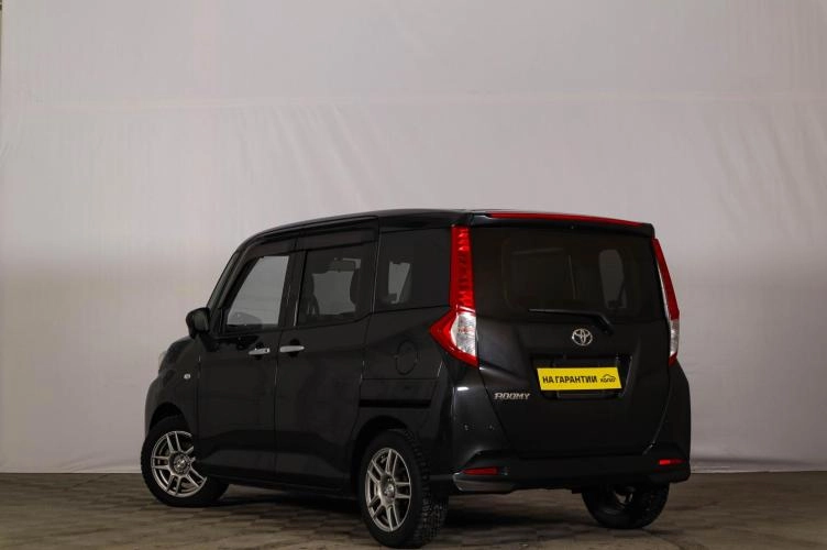 Toyota Roomy 6 из 6