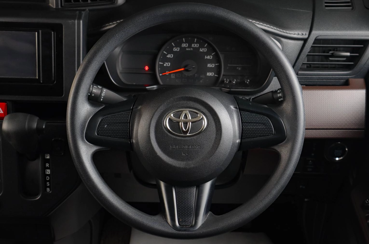 Toyota Roomy 14 из 18