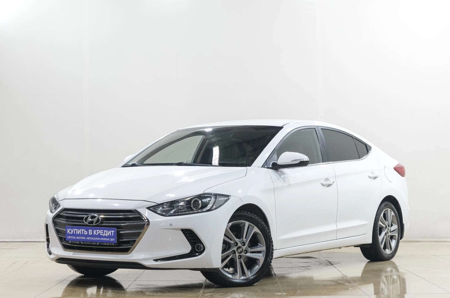 Hyundai Elantra 3 из 24