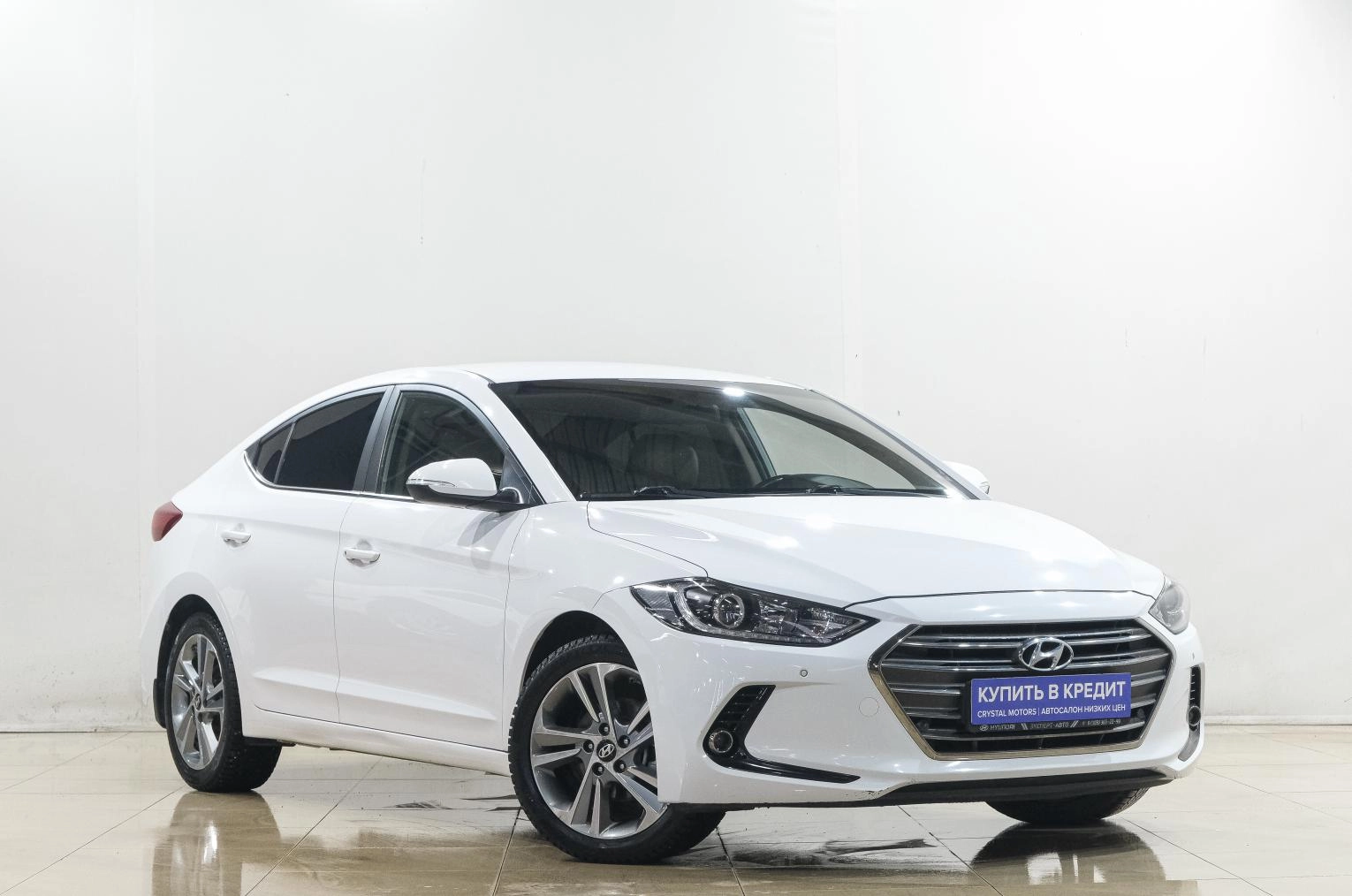 Hyundai Elantra 1 из 24