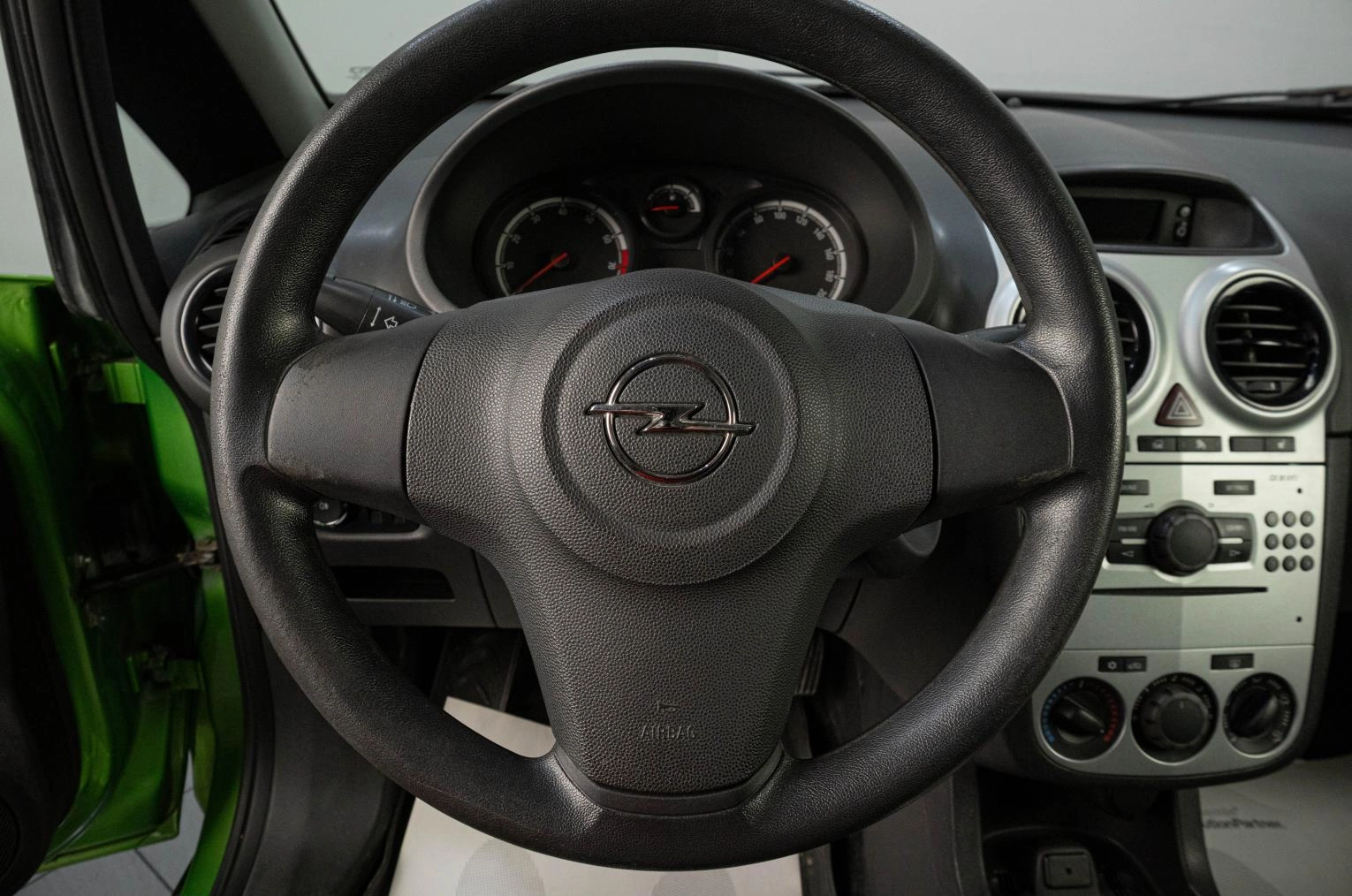 Opel Corsa 11 из 20