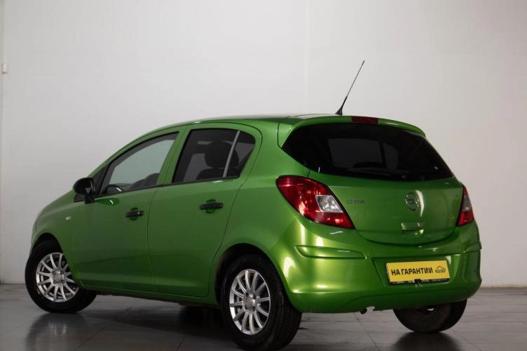 Opel Corsa 4 из 5