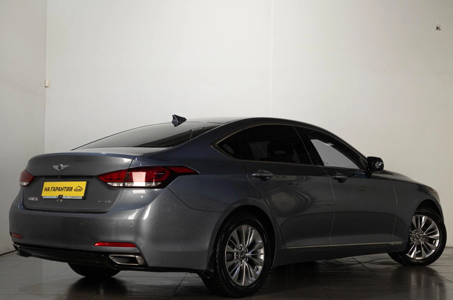 Hyundai Genesis 6 из 25