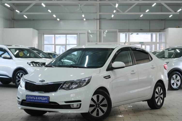 KIA Rio 3 из 5