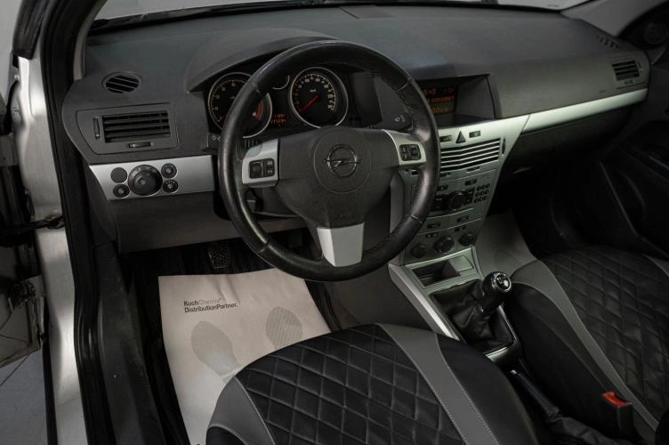 Opel Astra 6 из 6