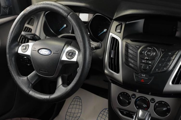 Ford Focus 11 из 19