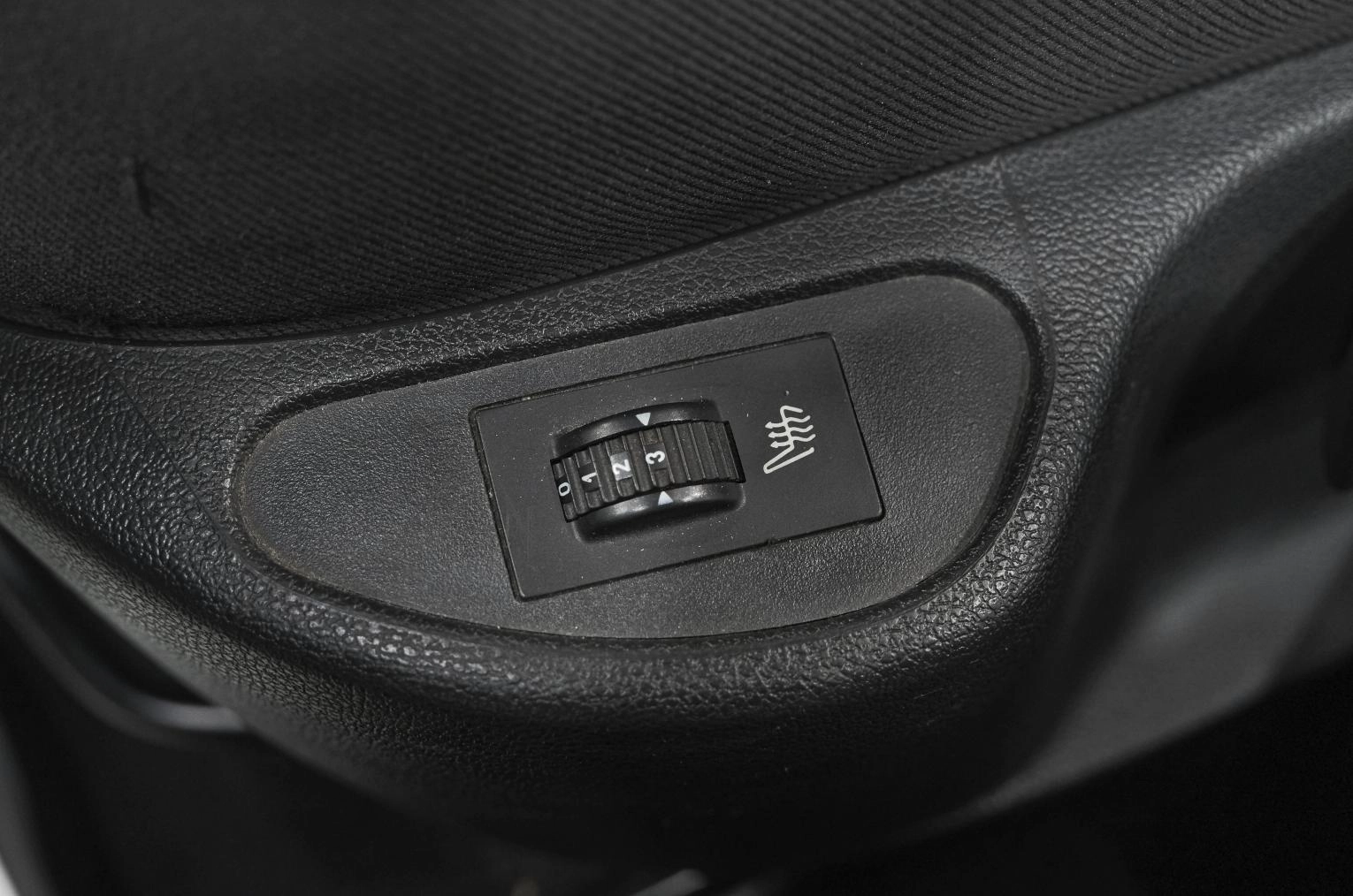 Peugeot 308 14 из 21