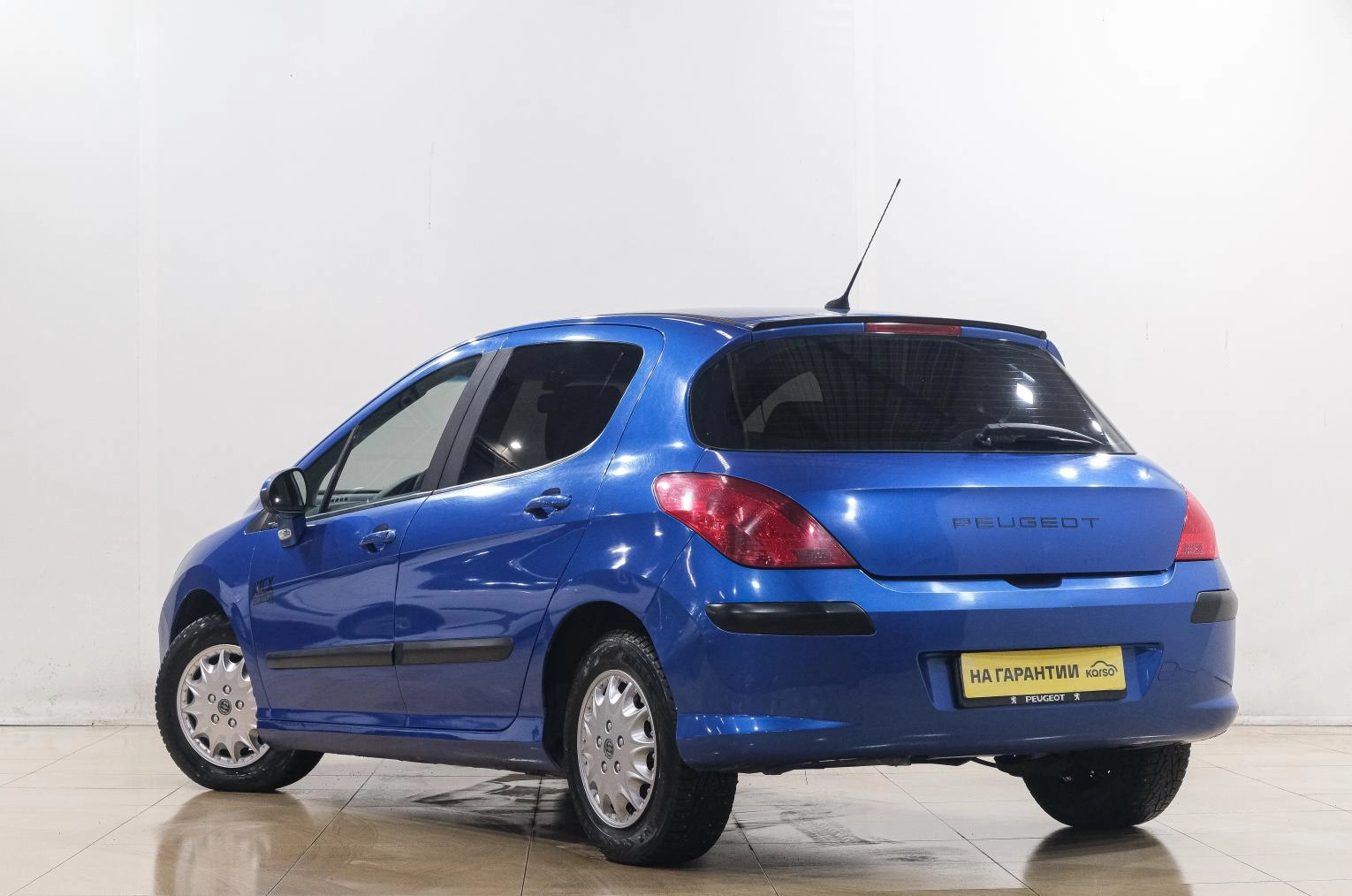 Peugeot 308 4 из 21