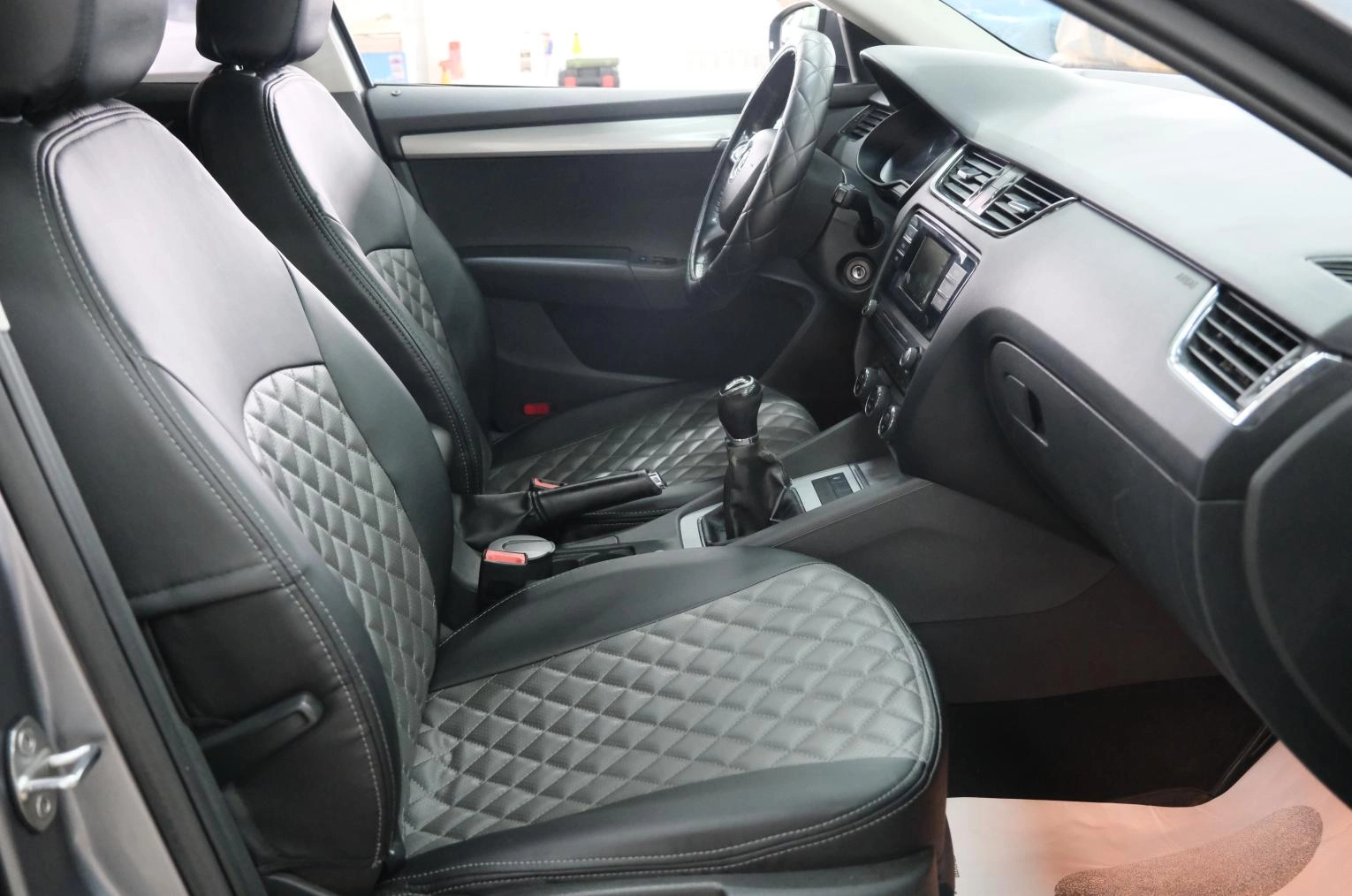 Skoda Octavia 18 из 21