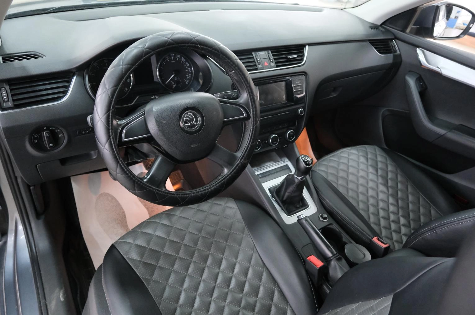 Skoda Octavia 11 из 21