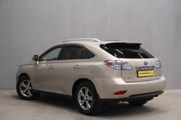 Lexus RX 4 из 5