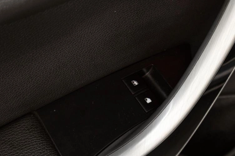 Opel Astra GTC 7 из 16