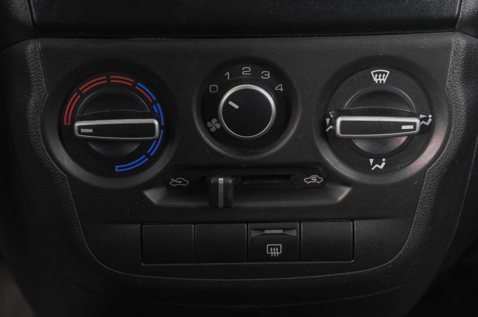 ВАЗ (LADA) Granta 18 из 21