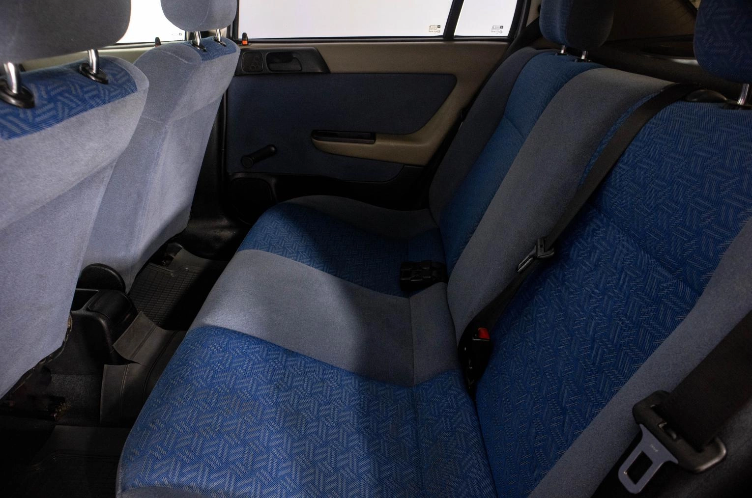 Chevrolet Viva 9 из 21