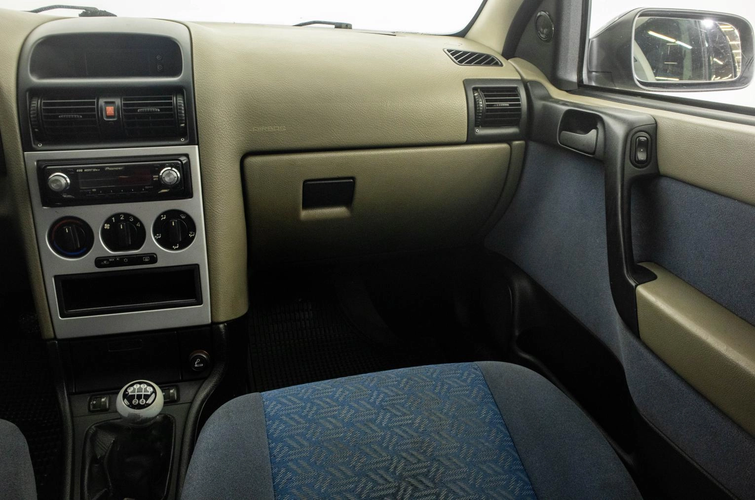 Chevrolet Viva 14 из 21