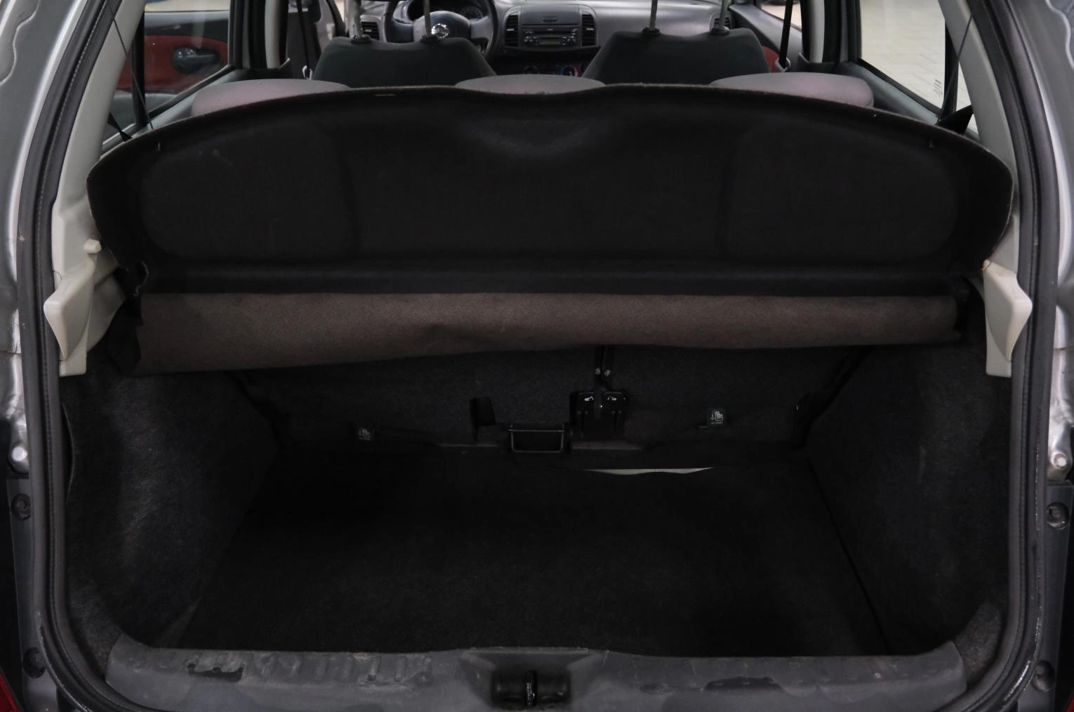 Nissan Micra 22 из 22