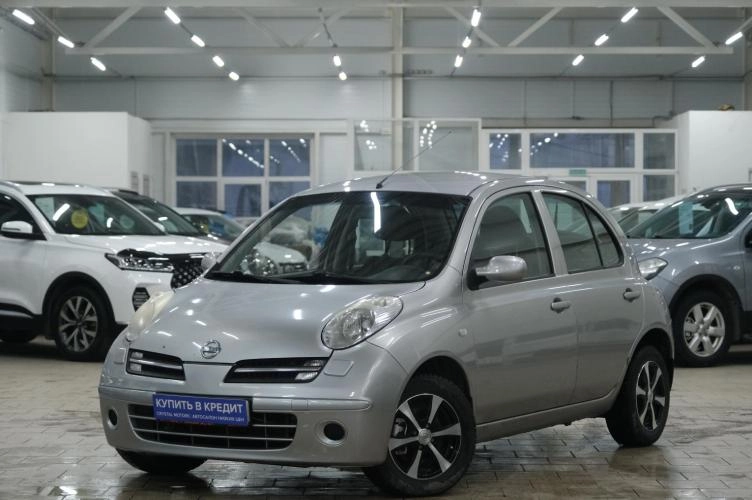 Nissan Micra 3 из 5