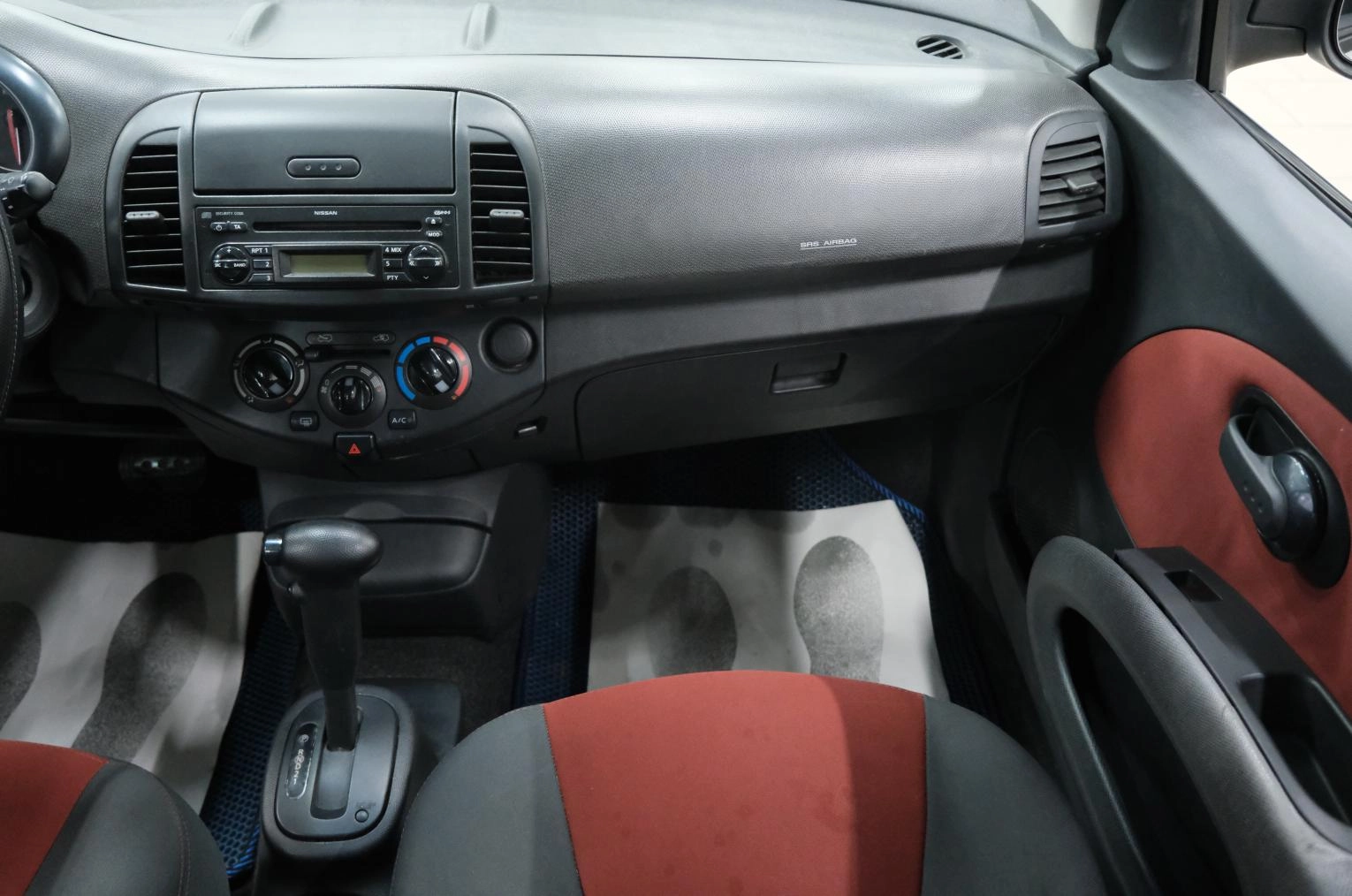 Nissan Micra 17 из 22