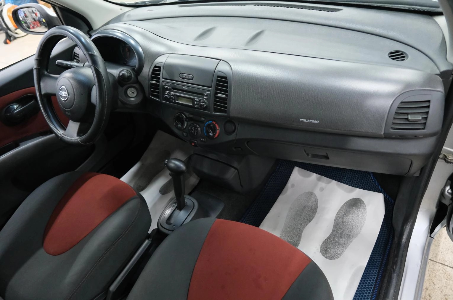 Nissan Micra 18 из 22