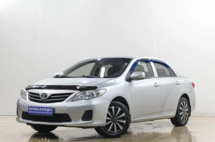 Toyota Corolla 3 из 5