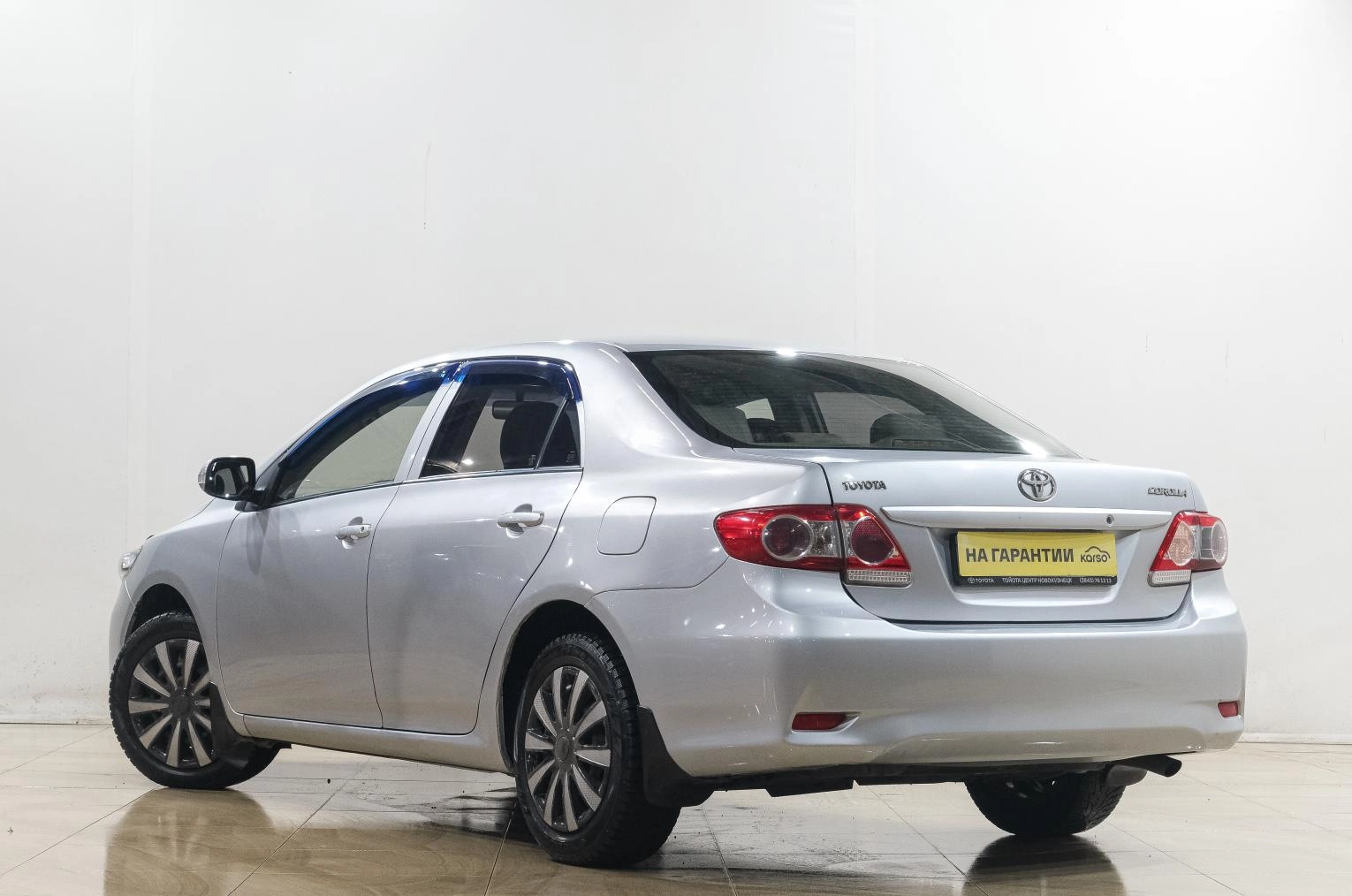 Toyota Corolla 4 из 21