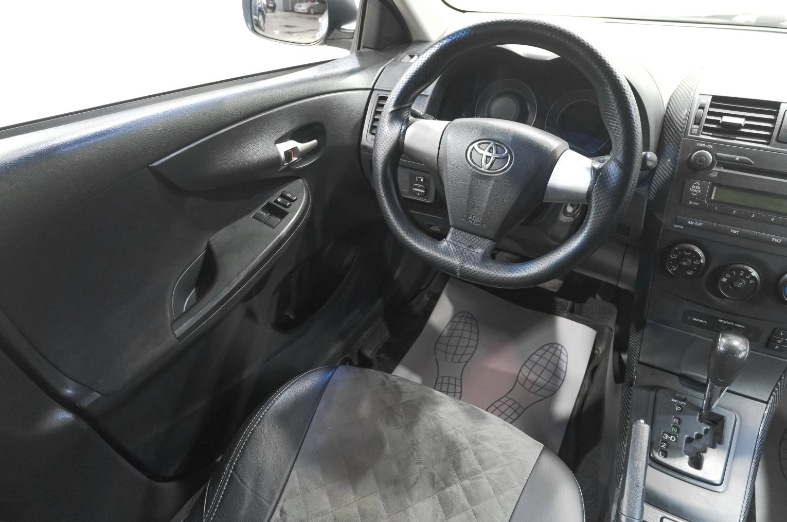 Toyota Corolla 9 из 21