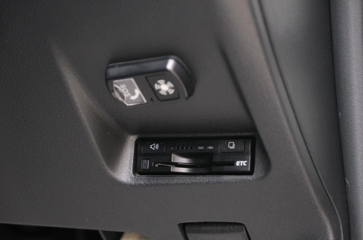 Toyota Wish 10 из 21