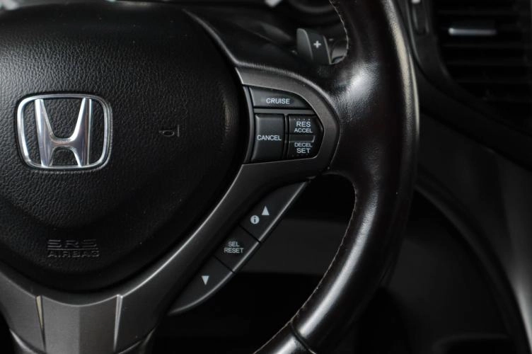 Honda Accord 16 из 21