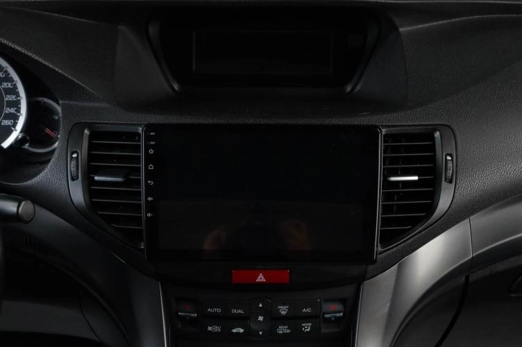 Honda Accord 17 из 21