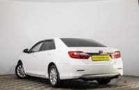 Toyota Camry 6 из 22