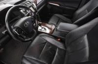 Toyota Camry 8 из 22