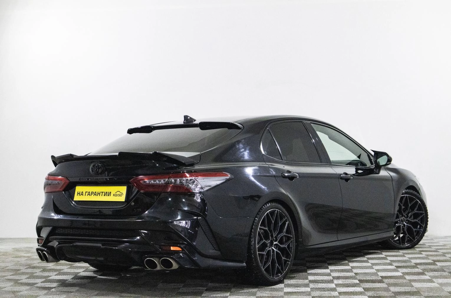 Toyota Camry 4 из 23