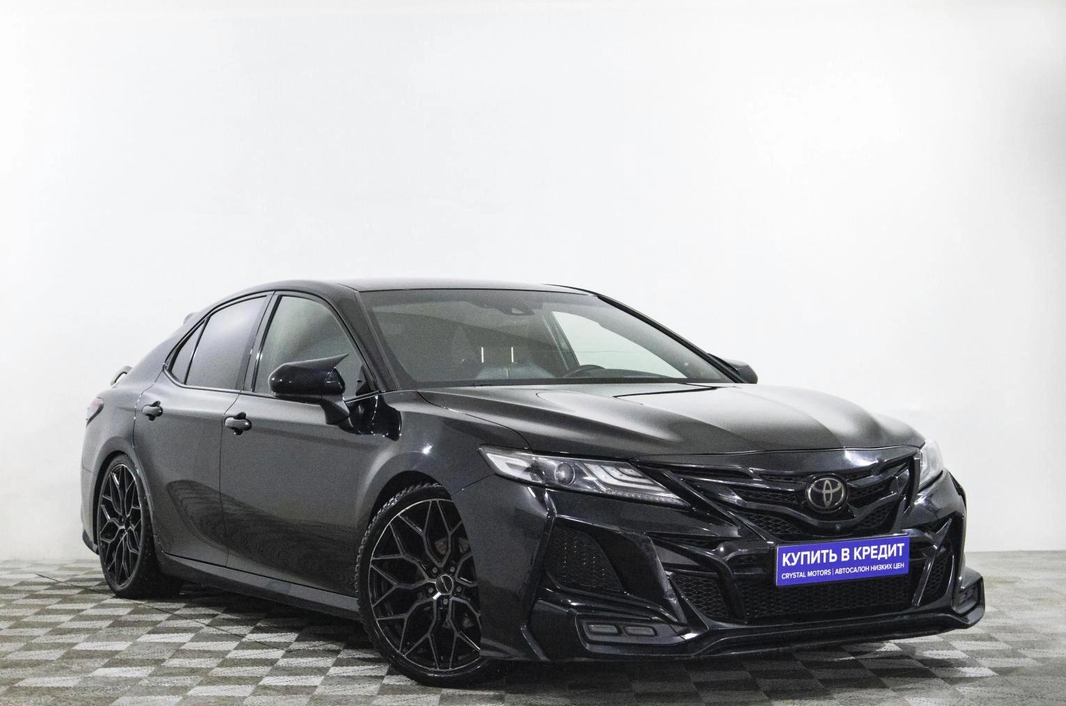 Toyota Camry 1 из 23