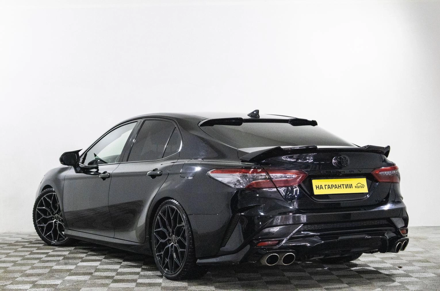 Toyota Camry 6 из 23