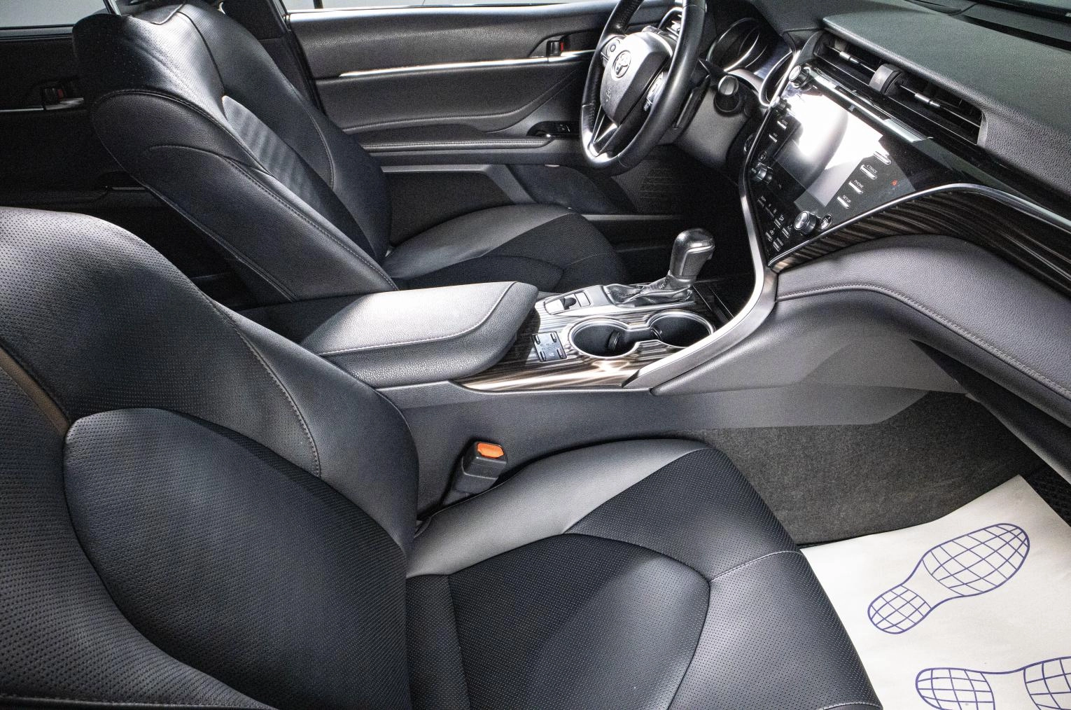 Toyota Camry 10 из 23