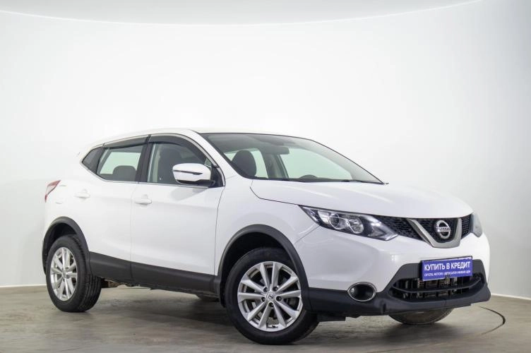 Nissan Qashqai 1 из 5
