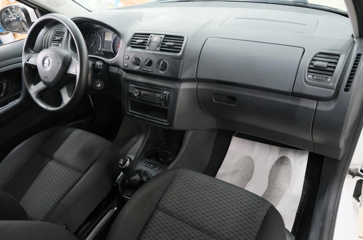 Skoda Fabia 19 из 23