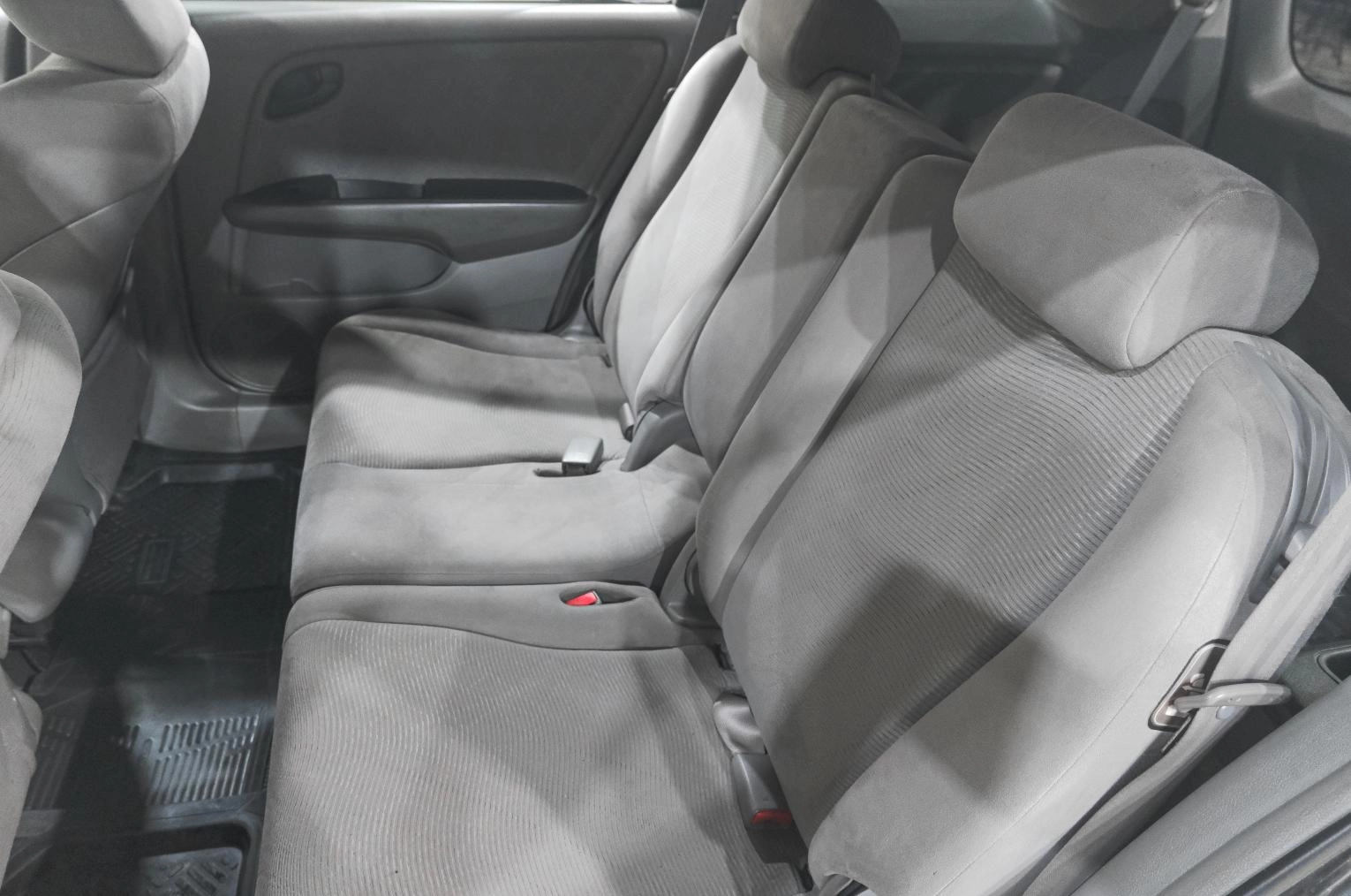 Honda Stream 17 из 18